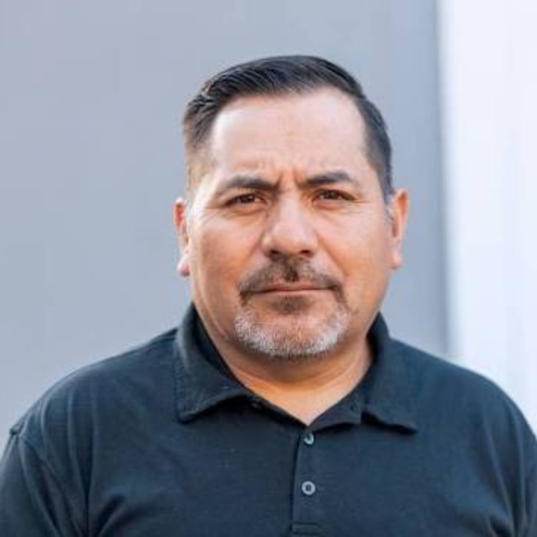 <em>Miguel B.</em>